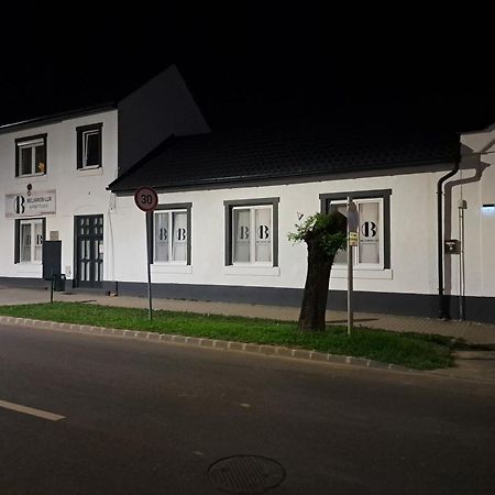 Belvarosi Lux Apartman Vásárosnamény Buitenkant foto