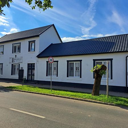 Belvarosi Lux Apartman Vásárosnamény Buitenkant foto